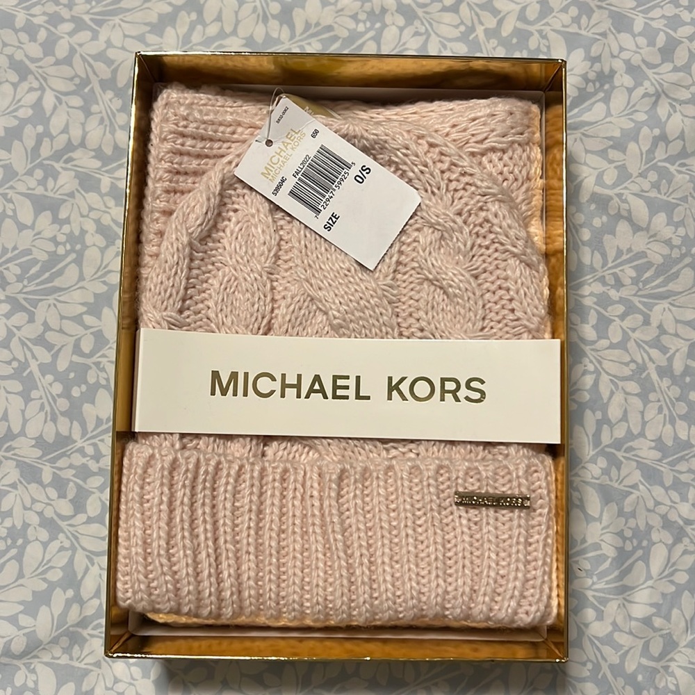 Michael Kors hat and scarf set